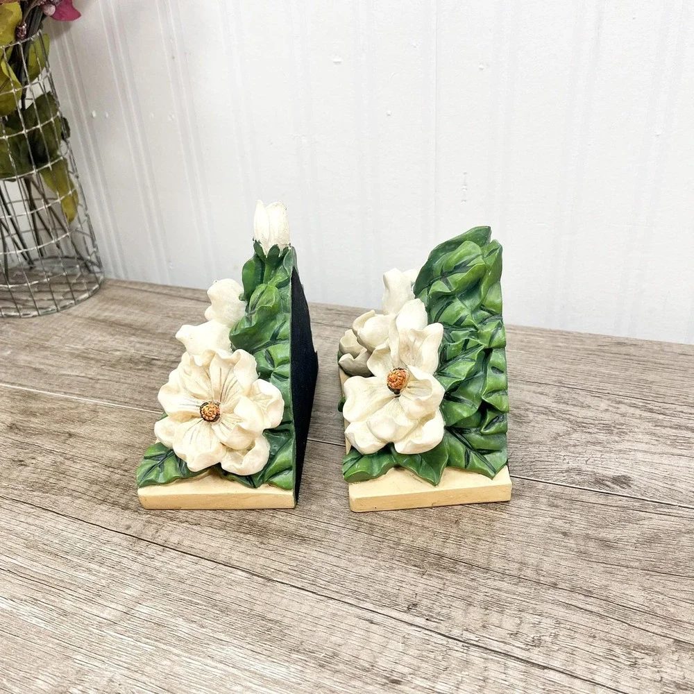 Vintage‎ Magnolia Blossom Bookends: Floral Bookshelf Decor